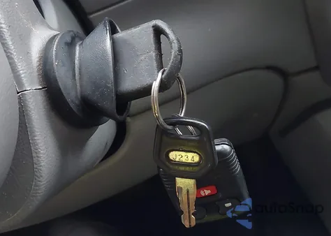 2003 Ford Explorer Sport Trac Xls/Xlt z USA, uszkodzony, nr VIN 1FMZU77E93UA49504